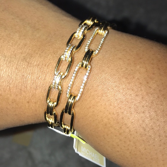 💚Micheal 💚Kors iconic links bracelet🎁 - Picture 4 of 5